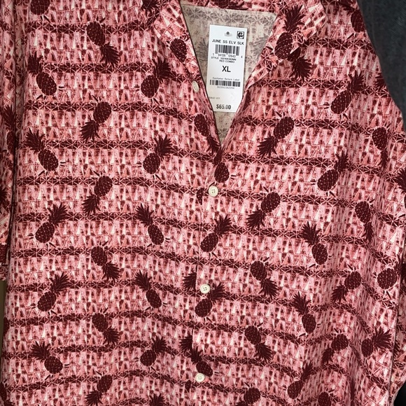 Men's Short-Sleeve Elevated Hawaiian Pineapple Shirt - Picture 5 of 6